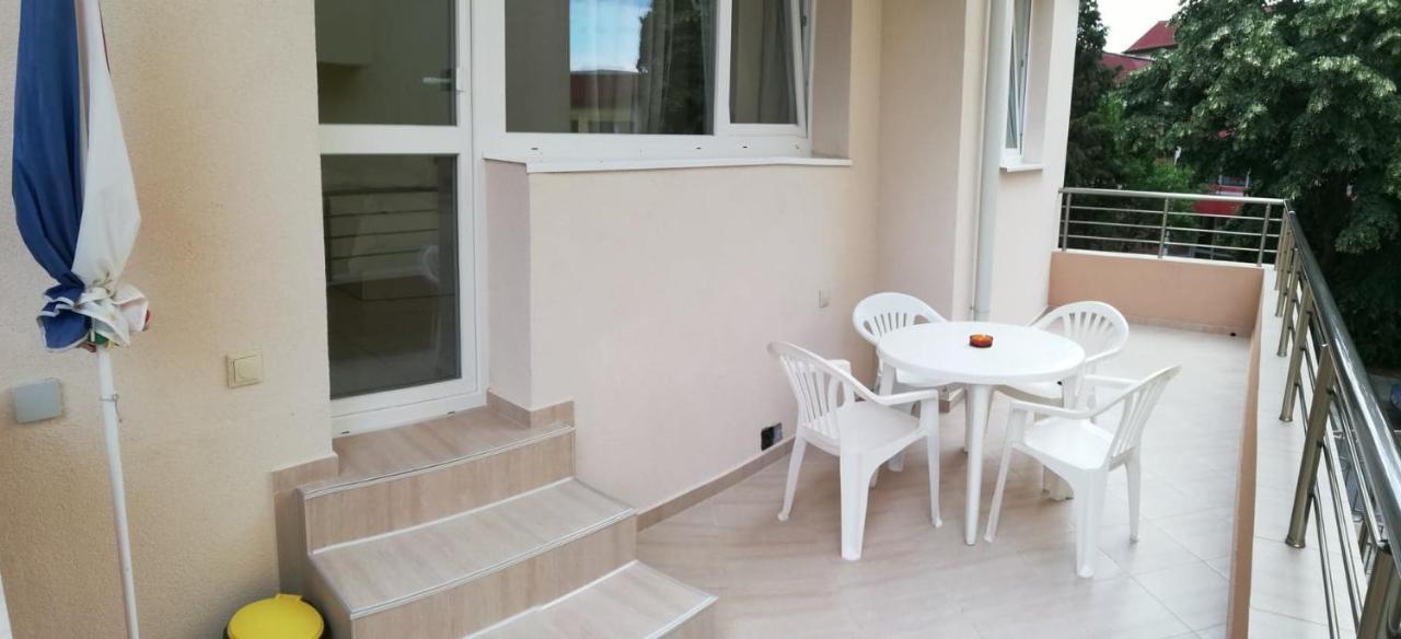 Guest House Dimovi Sozopol Esterno foto